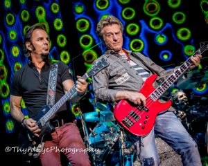 Jonathan Cain and Ross Valory of Journey performing in Saint Louis