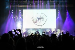 Kid Rock at Scottrade Center photo by Keith Brake