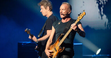 Sting Delivered a Great Night of Music at Stifel Theatre